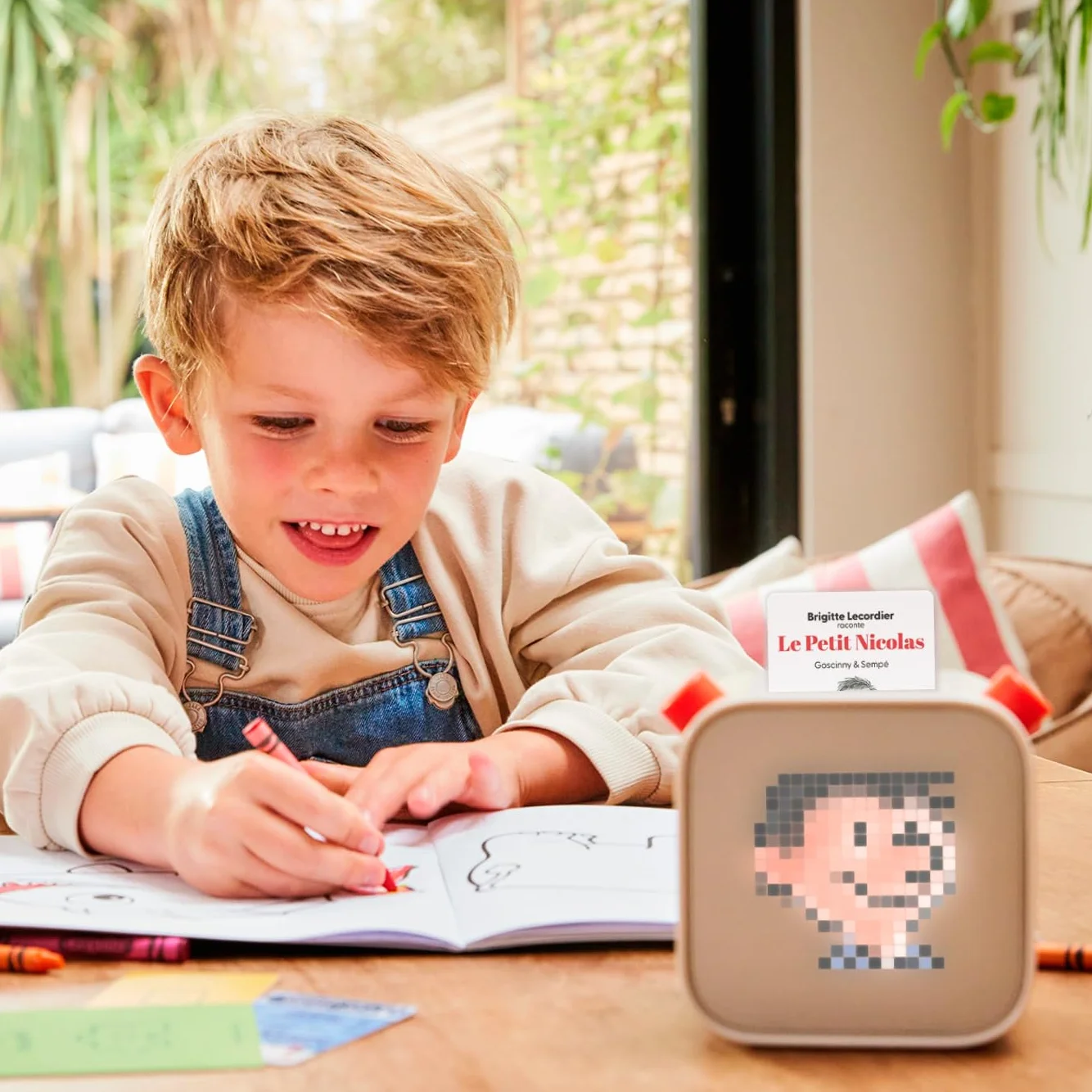 Yoto Pack Les BrainBots : La Terre - 8 Cartes Audio pour Enfant en français, Premiers documentaires 5-10 Ans