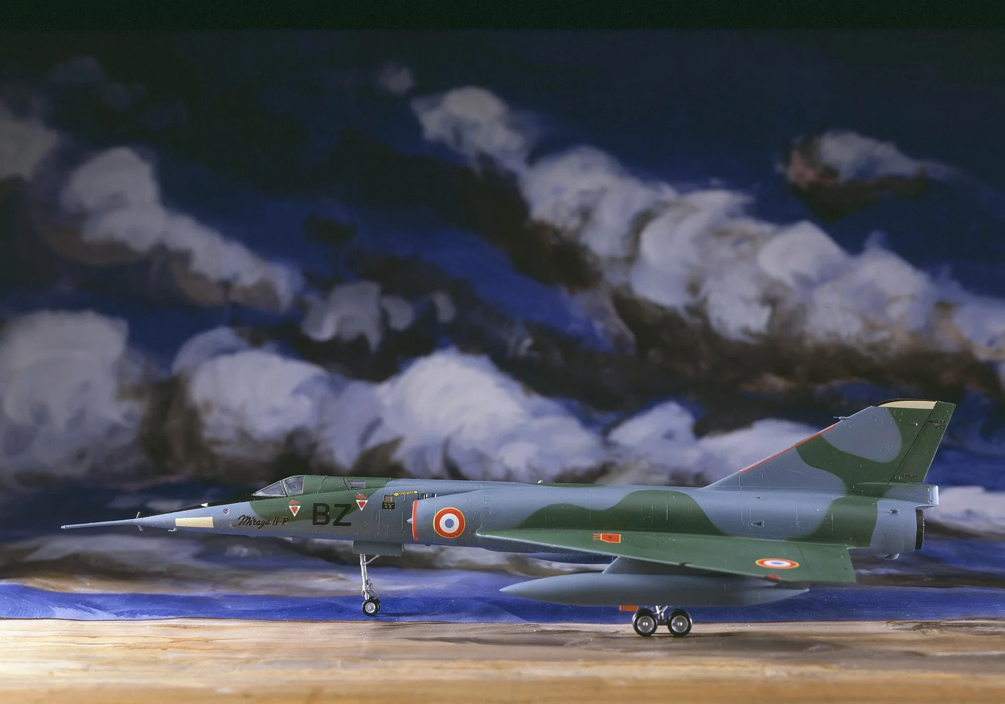Heller Mirage IV P Construction Et Maquettes Échelle 1/48