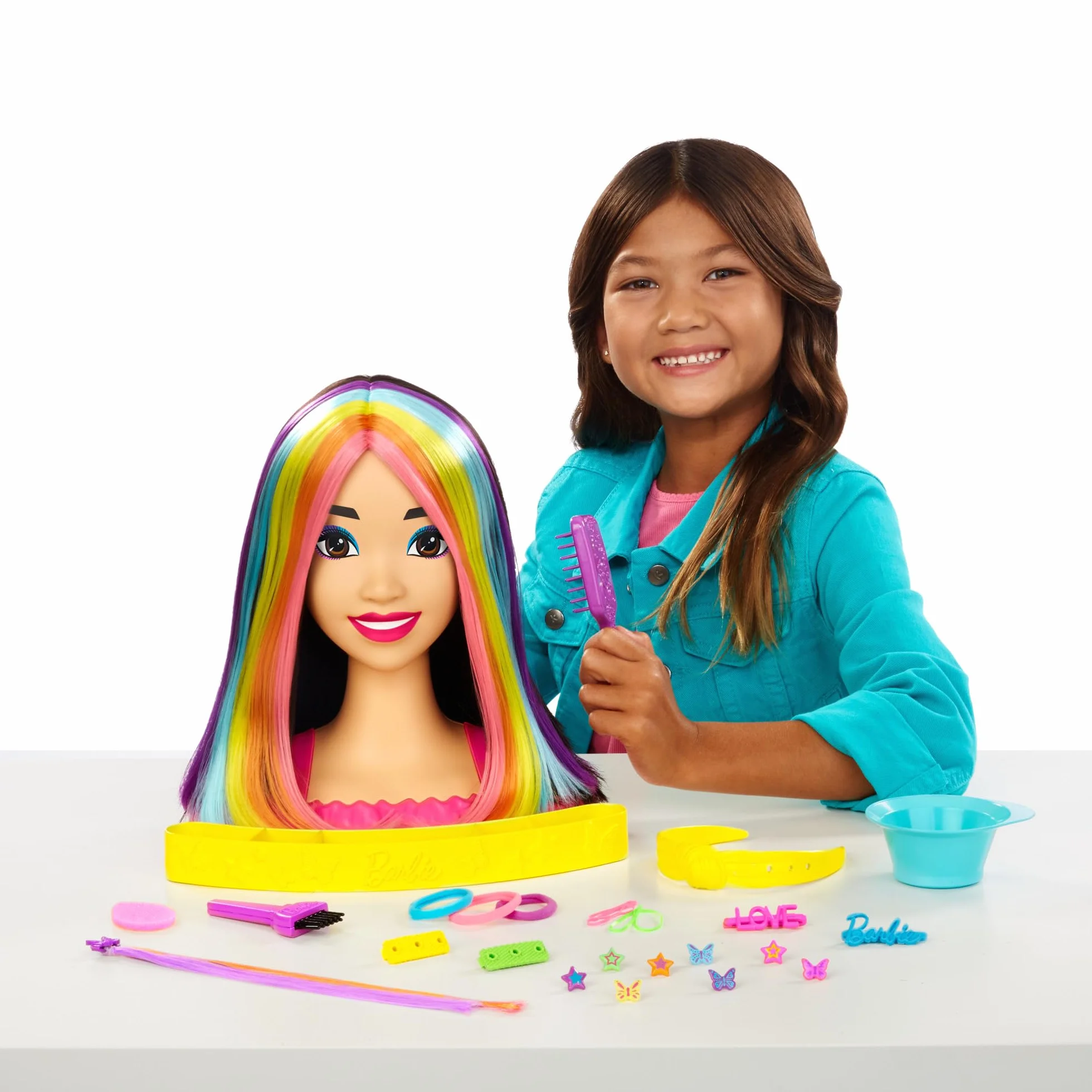 Barbie Tête À Coiffer Ultra Chevelure Cheveux Noirs Lisses Mèches Arc-en-Ciel 22 Accessoires Color Reveal Jouet Enfant 3 Ans HMD81