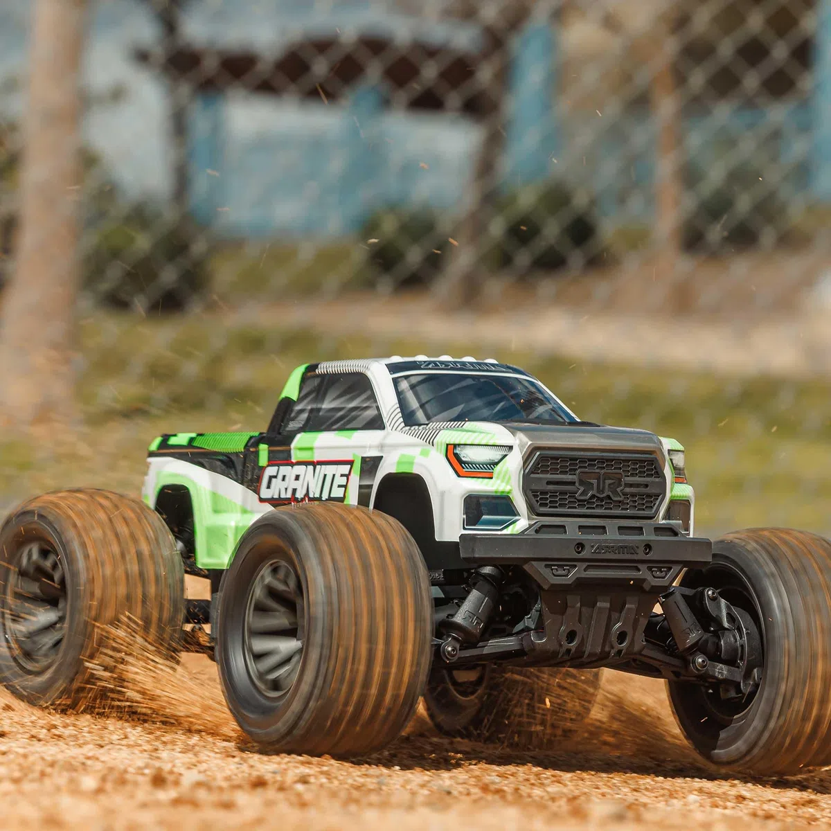 ARRMA 1/10 Granite 4X4 RTR Brushed Monster Truck Green ARA4202V4T1 Car