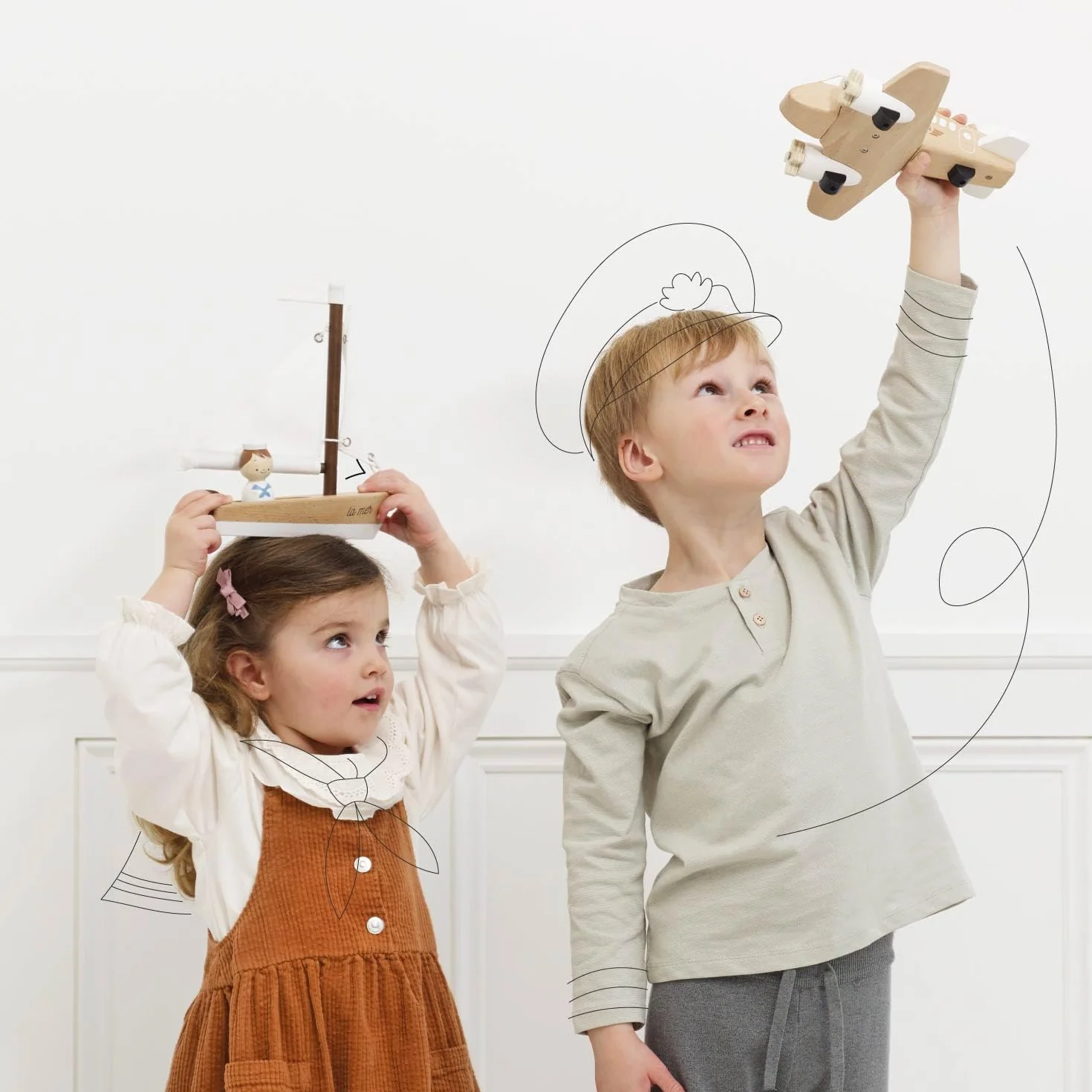 Le Toy Van Bateau à Voile Jouet Enfants 2 Ans Bois FSC écologique Voiles Coton