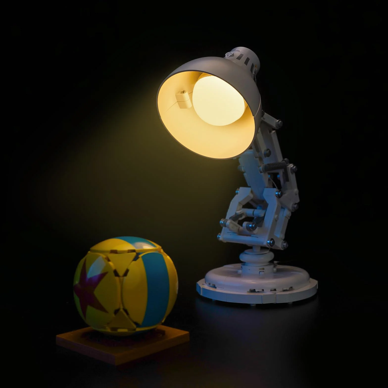 Kit d'éclairage LED compatible Lego 21357 Ideas Pixar Luxo Jr.