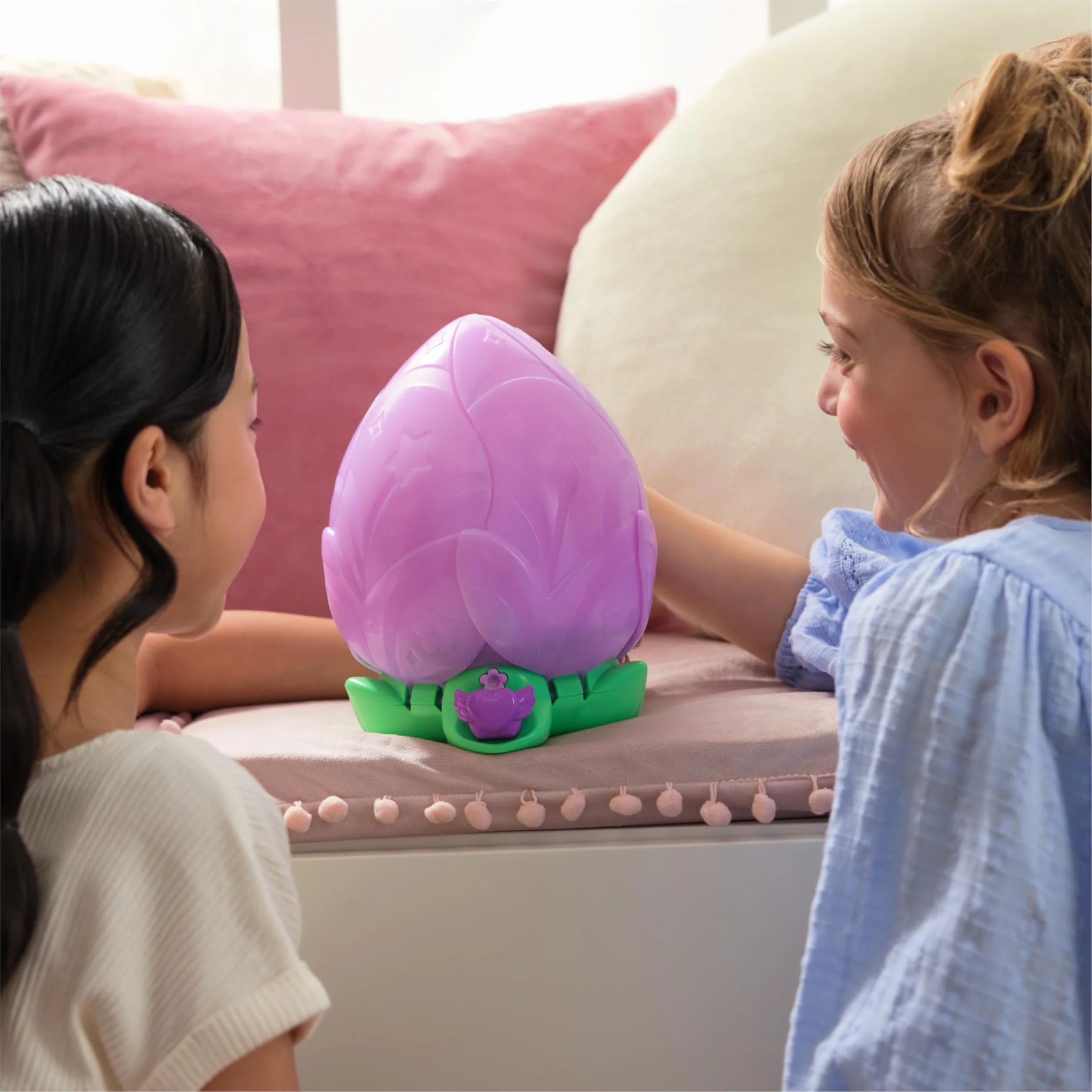 Hatchimals Bloomables Ma Fleur Magique PuppyFly Peluche Interactive 100 Sons & Réactions Jouet Enfant 5 Ans+