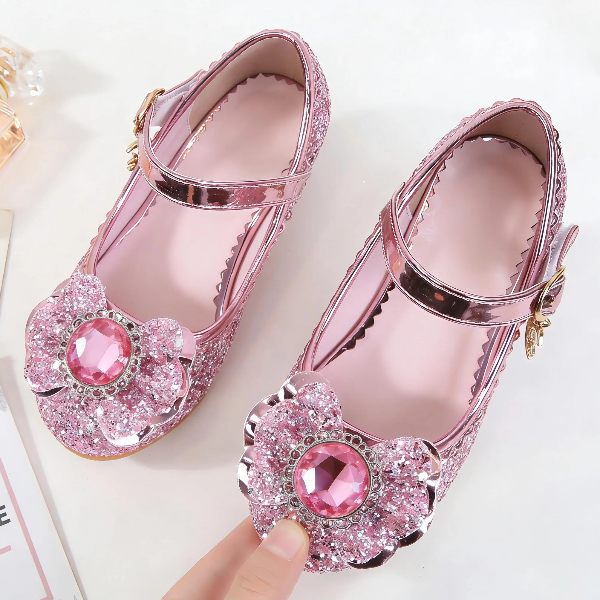 Chaussures Princesse Filles Paillettes Antidérapantes Talons Hauts Danse Fête Anniversaire Mariage 3-14 Ans Rose 24 EU